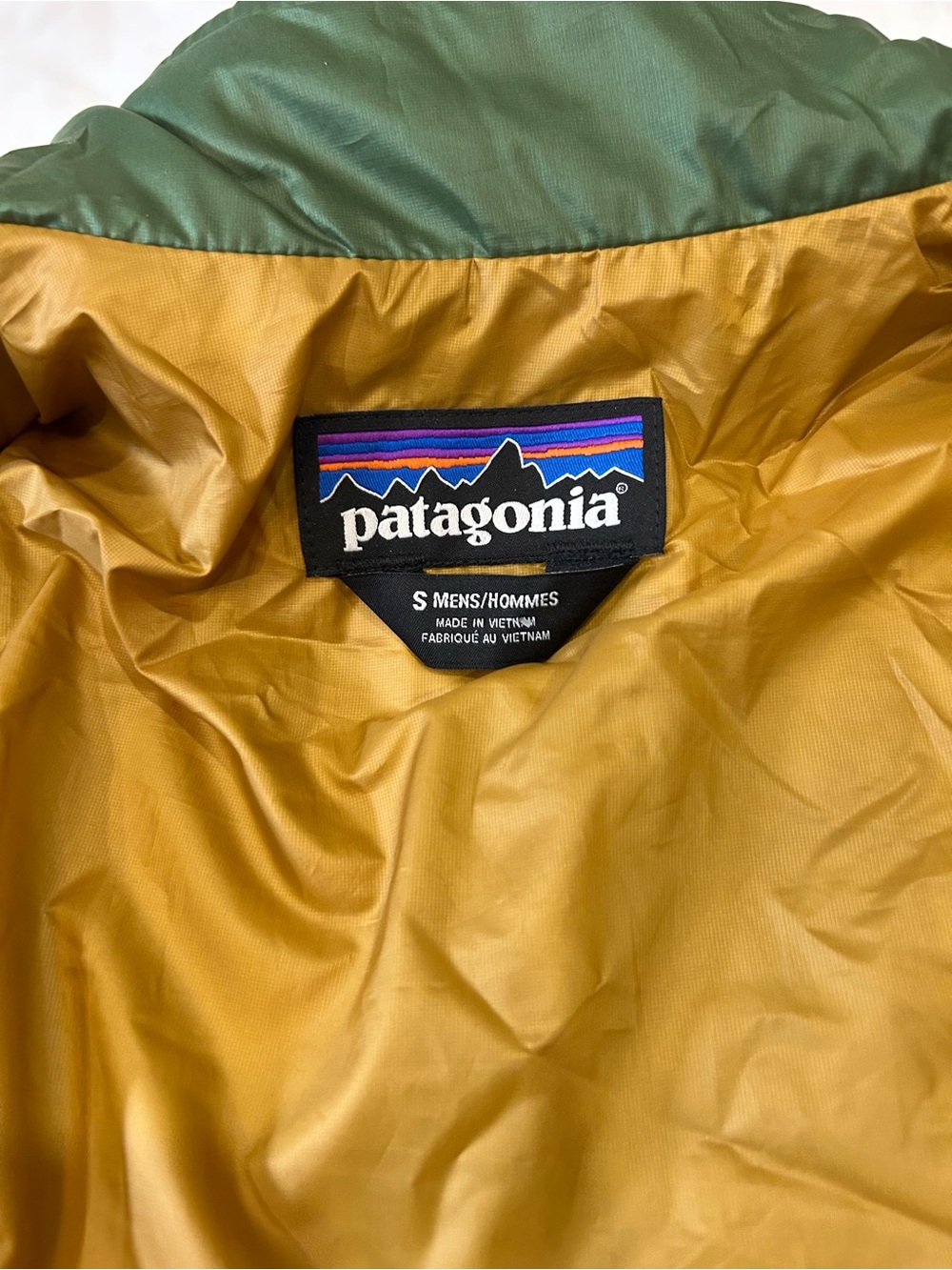 Patagonia Men's Nano Puff® Vest Green 84242SP17 SMALL - Picture 3 of 5